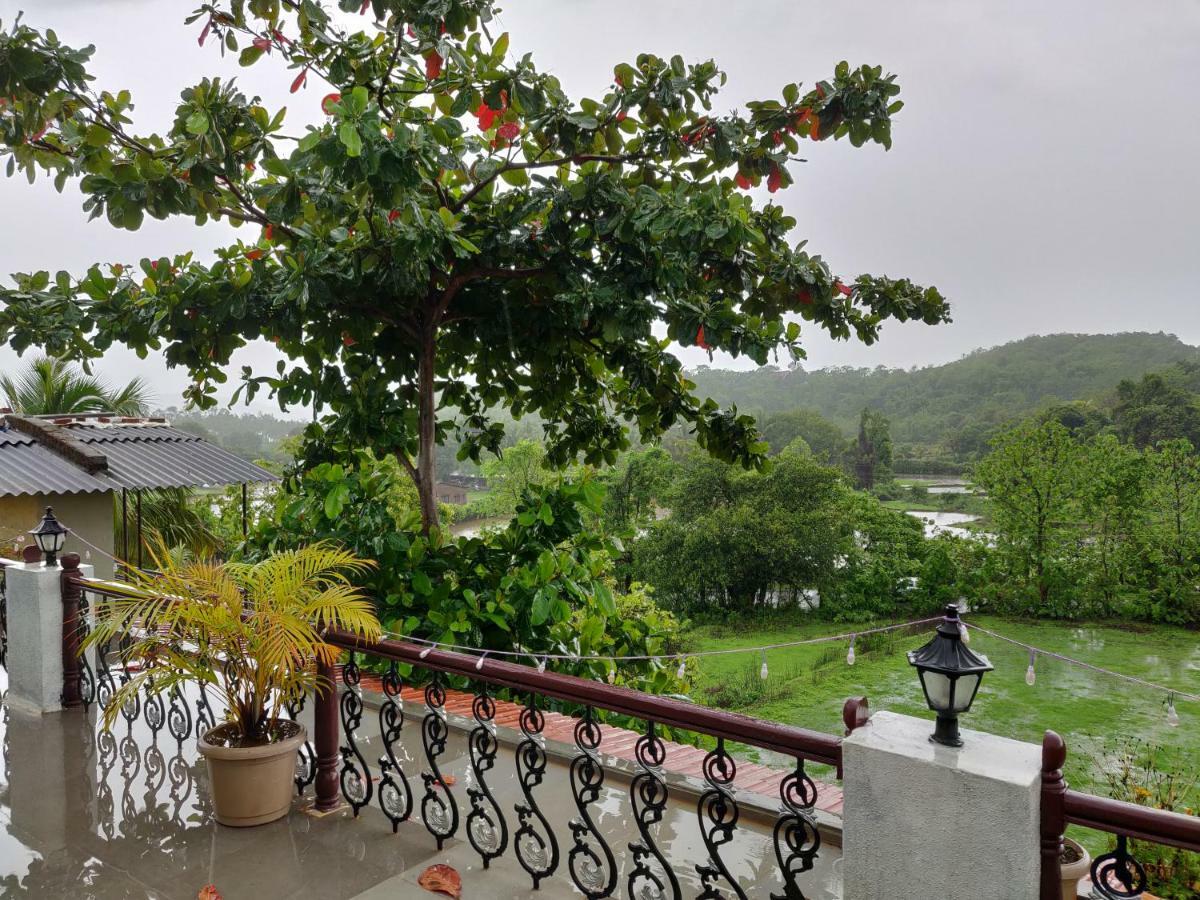 Bed and Breakfast Rutu Enclave Муруд Экстерьер фото
